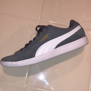 PUMA Gray Suede White Logo Low Top Sneakers